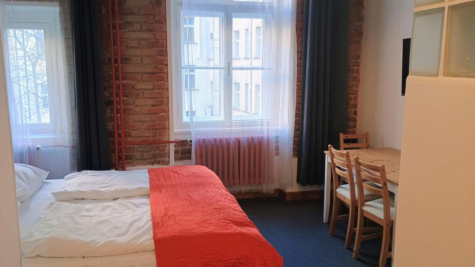 S42 Hotel Prague Praga Quarto foto